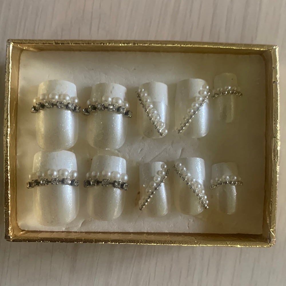 Nails Jewel Design Bridal